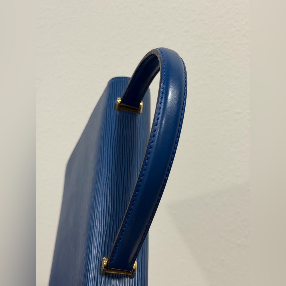 Louis‎ Vuitton Epi Malesherbes Blue Leather - Picture 6 of 12